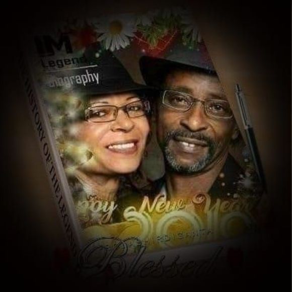 Meet your Posher, Valerie - Picture 1 of 1